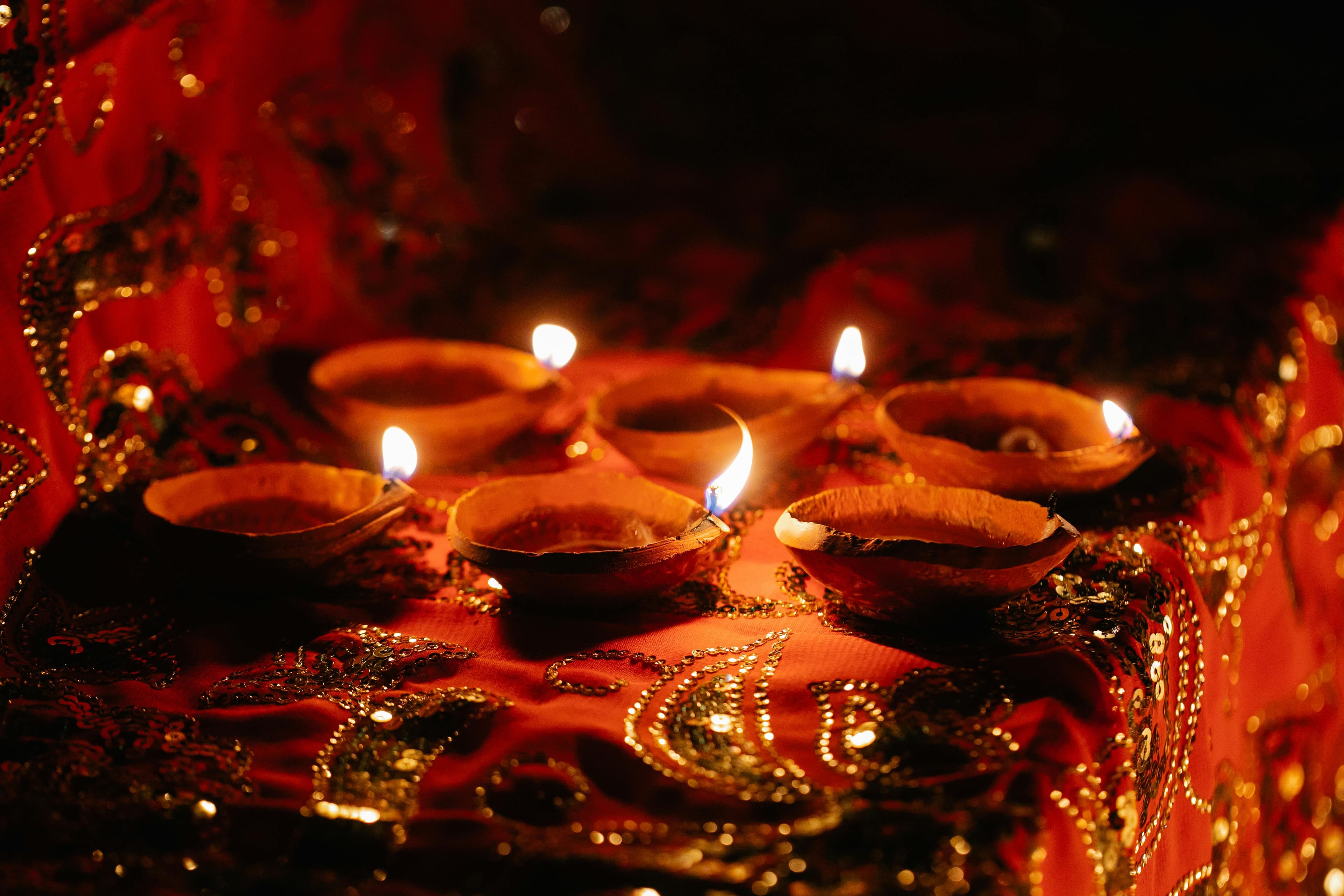 Deepavali in Malaysia – A Festival of Lights, Colours & Flavours