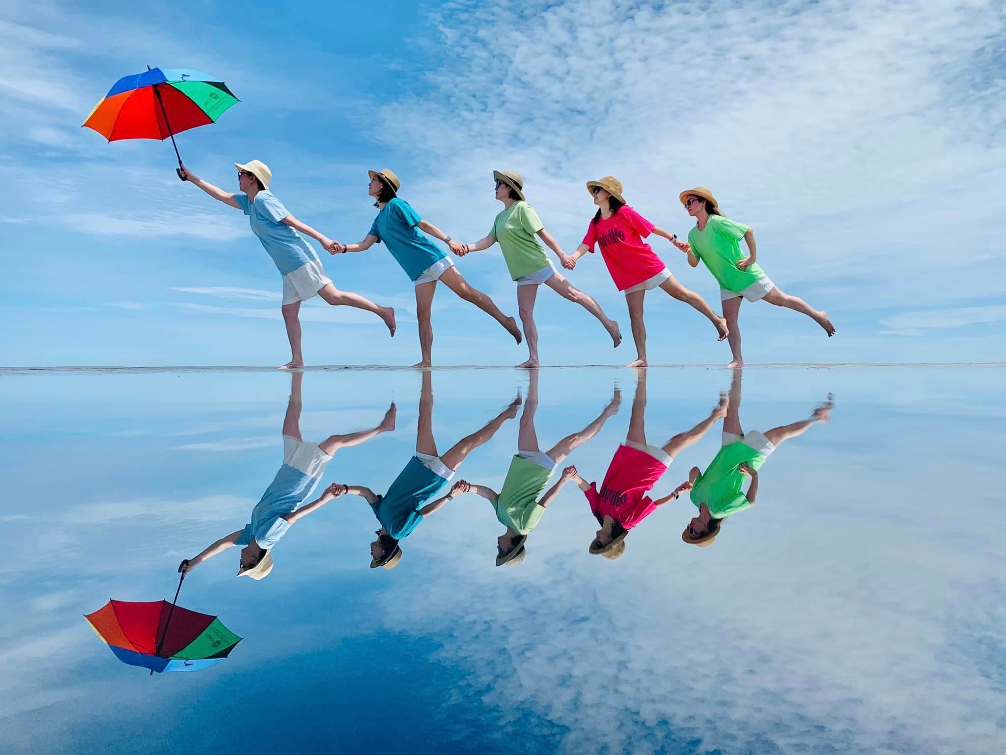 3D2N Kuala Lumpur and Sky Mirror and Eagle Feeding Tour