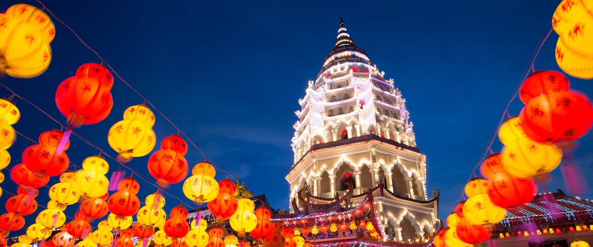 Malaysia’s Vesak Day Celebrations: Where to Go & What to See